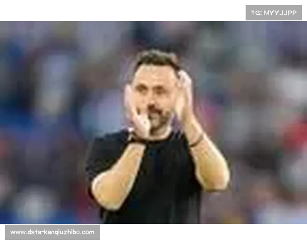 卡尔凌空抽射破门，拜仁小将4场3球引主帅称赞